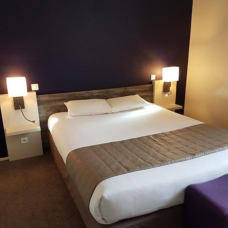 Hotel Le Corbeau Auxonne Esterno foto