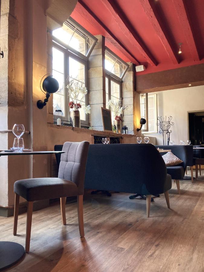 Hotel Le Corbeau Auxonne Esterno foto